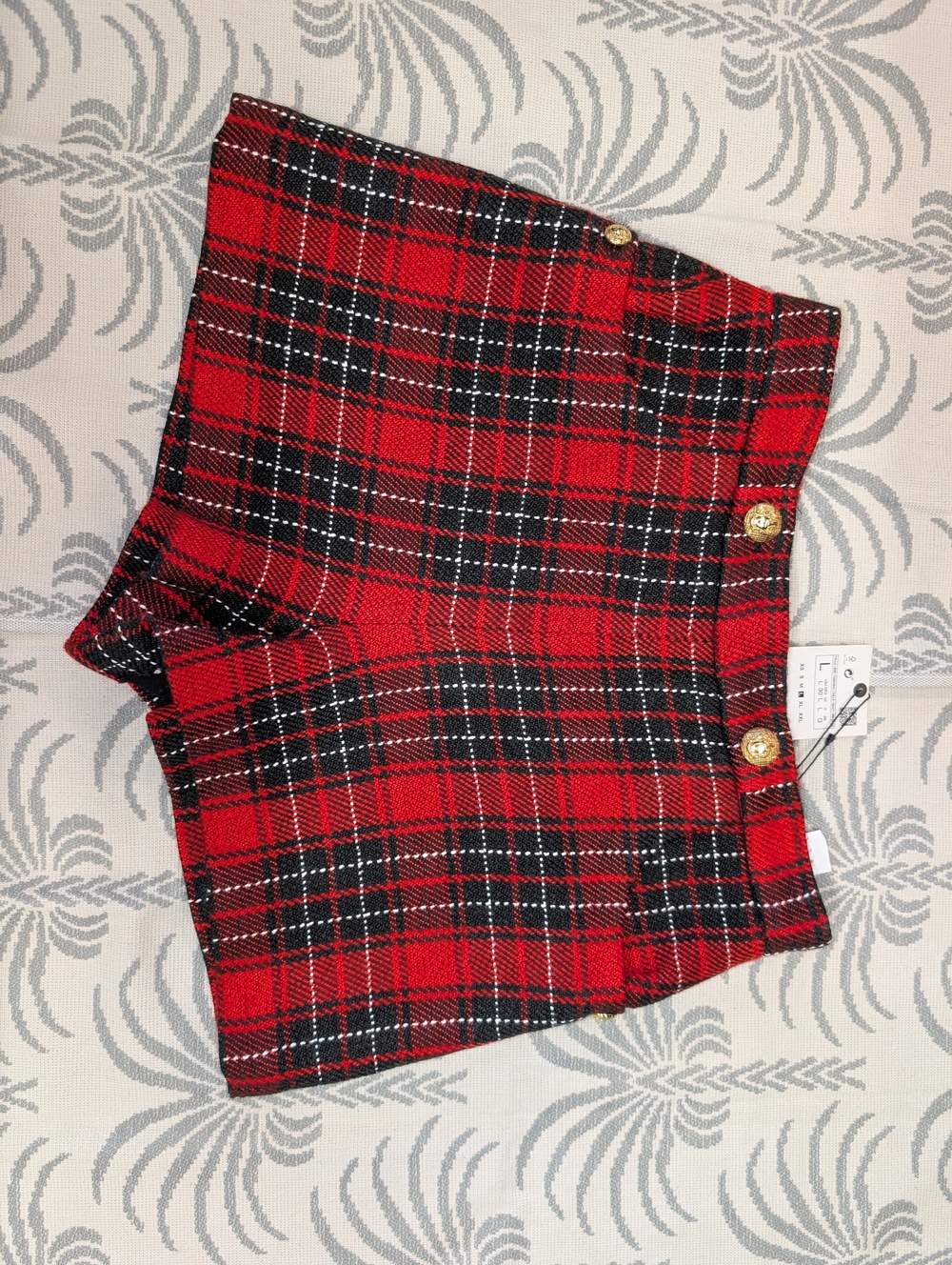 Zara Red Plaid High-Waist Shorts, Size L, With Tags